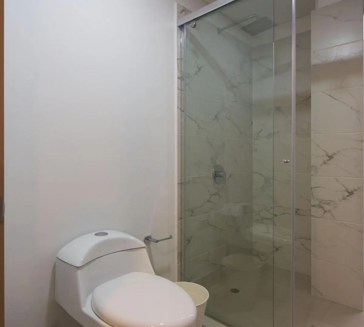 Quiet Comfort With City Access In Chapinero Stay 波哥大